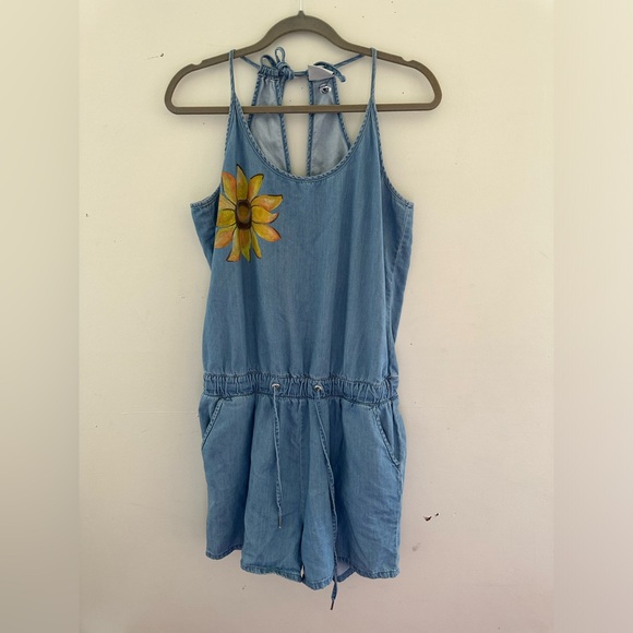 Vero Moda Denim Tie Waist Sun print Romper Size M - Picture 2 of 14